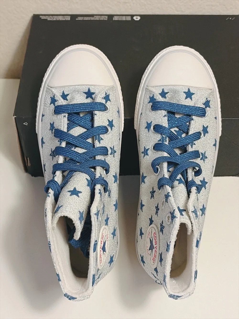 Converse Chuck Taylor All Star High Top Silver Blue Stars Glitter Junior Size 3
